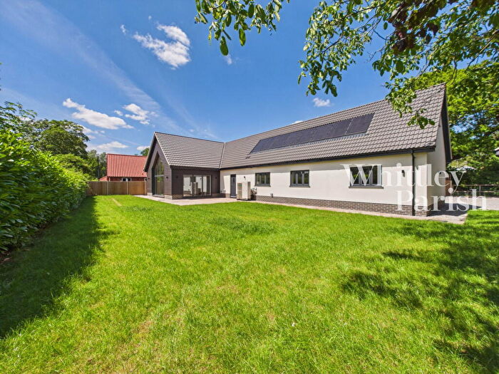 3 Bedroom Detached House For Sale In Long Street, Great Ellingham, Attleborough, NR17