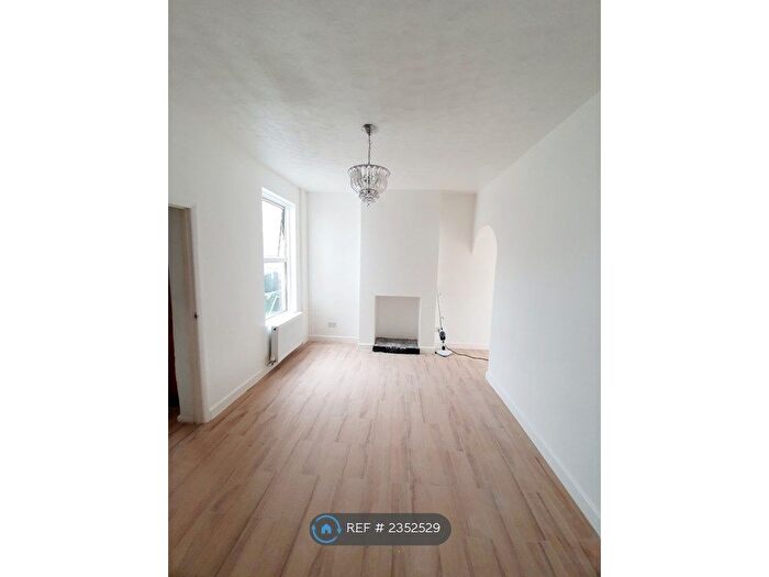 1 Bedroom Maisonette To Rent In Devonshire Road, London, SE9