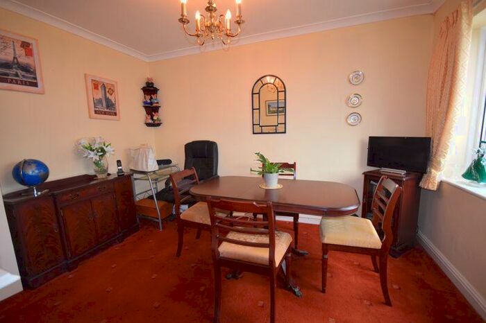2 Bedroom Detached Bungalow For Sale In Green Lane, Heywood, OL10