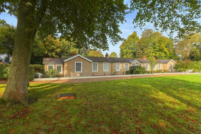 2 Bedroom Property For Sale In Salisbury Road, Netheravon, Salisbury, SP4