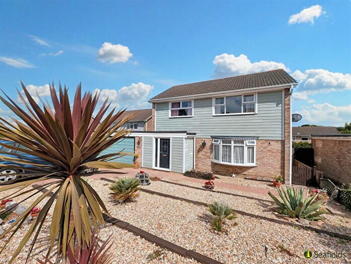 4 Bedroom Detached House For Sale In Caws Avenue, Seaview, PO34