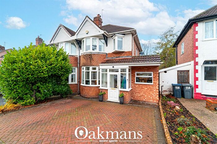 3 Bedroom Semi Detached House For Sale In Corisande Road, Birmingham, West Midlands, B29
