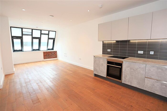 2 Bedroom Flat To Rent In Radium Street, Manchester, M4