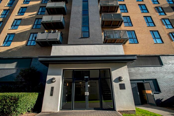 1 Bedroom Flat To Rent In Little Brights Road, Belvedere DA17