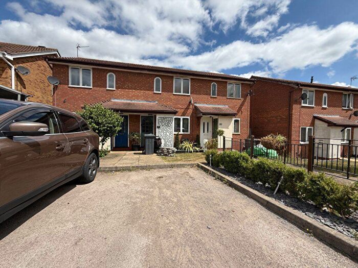 2 Bedroom Terraced House To Rent In Inwood Close, Corby, NN18