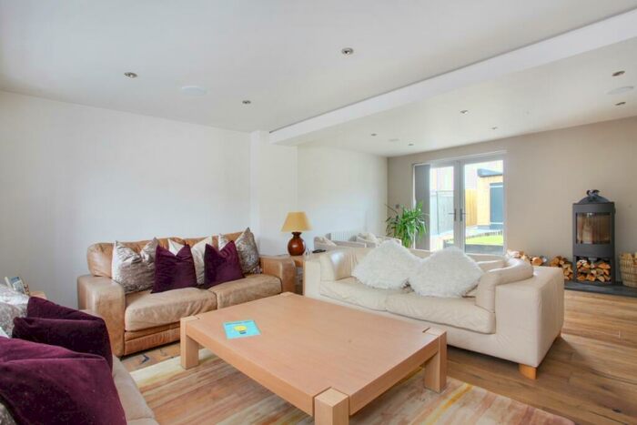 4 Bedroom Detached House For Sale In Canterbury Road, Densole, Folkestone, Kent, CT18
