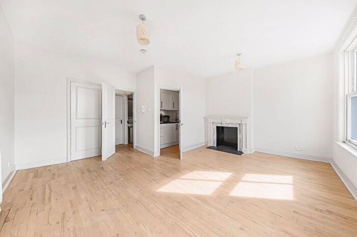 1 Bedroom Flat To Rent In Bullen Street, London, SW11