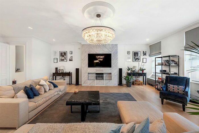 4 Bedroom Flat To Rent In Abbey Lodge, Park Road, St. John's Wood, London, NW8