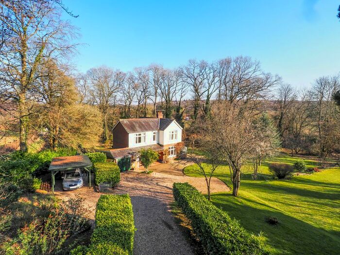 4 Bedroom Detached House For Sale In Snode Hill, Beech, Hampshire, GU34