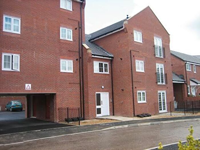2 Bedroom Flat To Rent In Valley Mill Lane, Bury, BL9