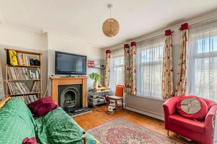 1 Bedroom Flat To Rent In Eardley Road, Streatham, London, SW16