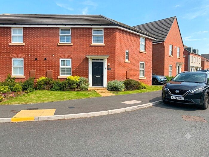 3 Bedroom Semi-Detached House For Sale In Celadon Road, Rugby, Warwickshire, CV22
