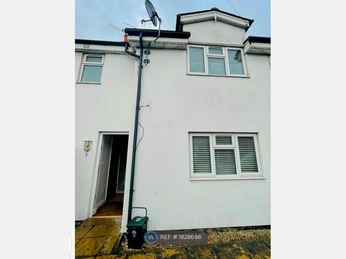 1 Bedroom Terraced House To Rent In Tique Court, Sunbury-On-Thames, TW16