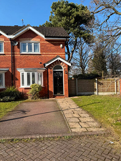 2 Bedroom Semi-Detached House To Rent In Abingdon Close, Macclesfield, SK11