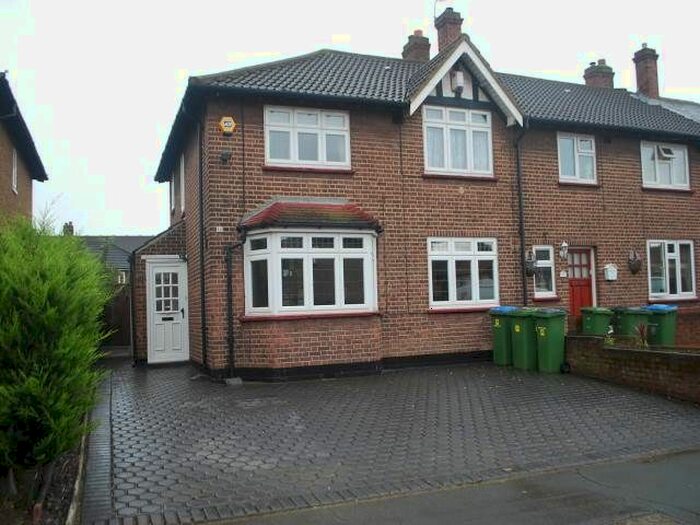 3 Bedroom Property To Rent In Farnaby Road, Eltham, London, SE9