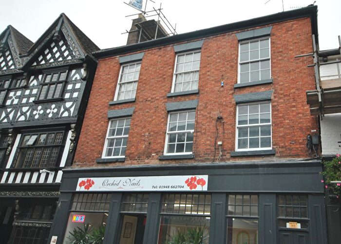 2 Bedroom Flat To Rent In High Street, Whitchurch, Shropshire, SY13