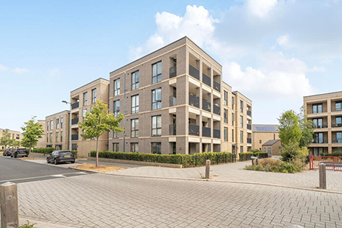 2 Bedroom Apartment For Sale In Osprey Drive, Trumpington, Cambridge, Cambridgeshire, CB2