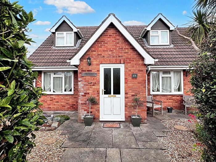 2 Bedroom Detached House For Sale In Adenfield Way, Rhoose, CF62