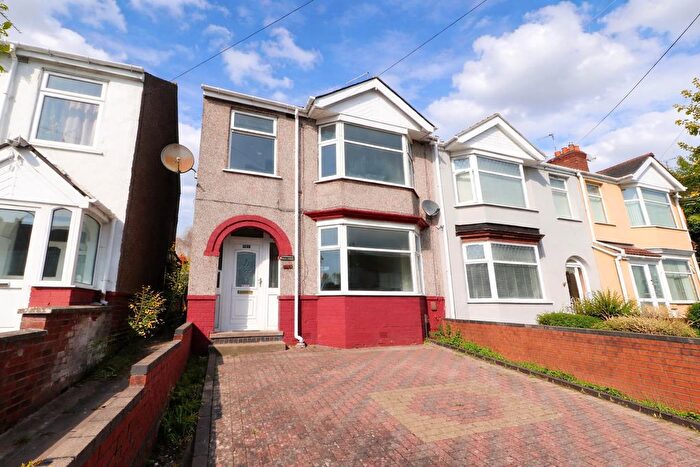 3 Bedroom End Terrace House For Sale In Hermitage Road, Wyken, Coventry, CV2