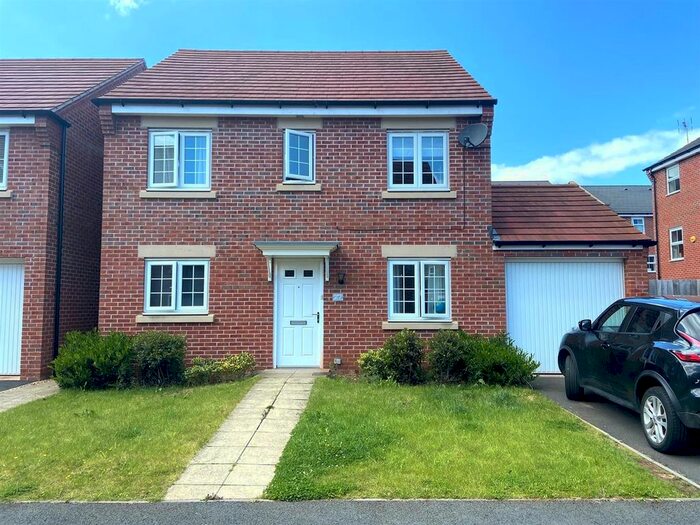 4 Bedroom Detached House To Rent In Sorrel Drive, Kirkby-In-Ashfield, Nottingham, NG17