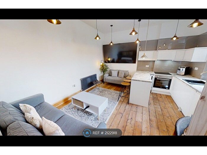 2 Bedroom Flat To Rent In Walliscote Road, Weston-Super-Mare, BS23