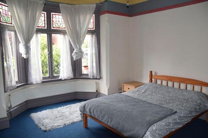 1 Bedroom House To Rent In Premier Road, Nottingham, NG7