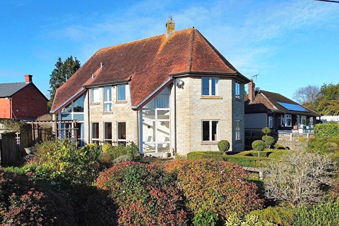 3 Bedroom Detached House For Sale In The Lynch, Mere, Wiltshire, BA12
