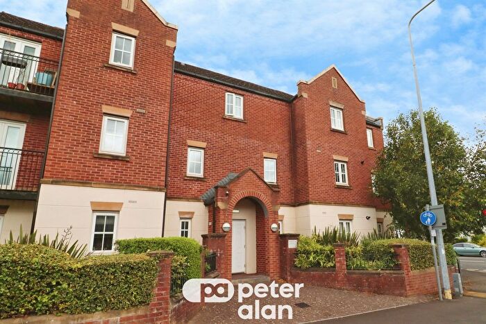 1 Bedroom Flat For Sale In Phoenix Way, Cardiff, CF14