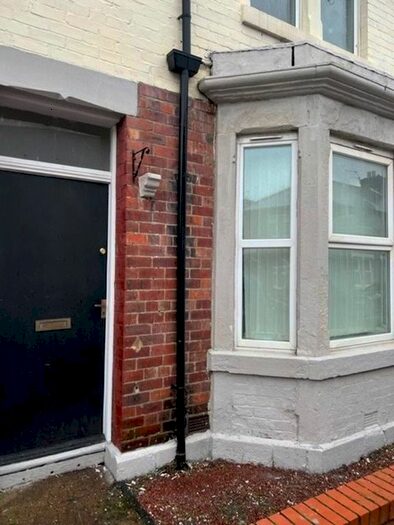 2 Bedroom Flat To Rent In Durham Street, Wallsend, NE28