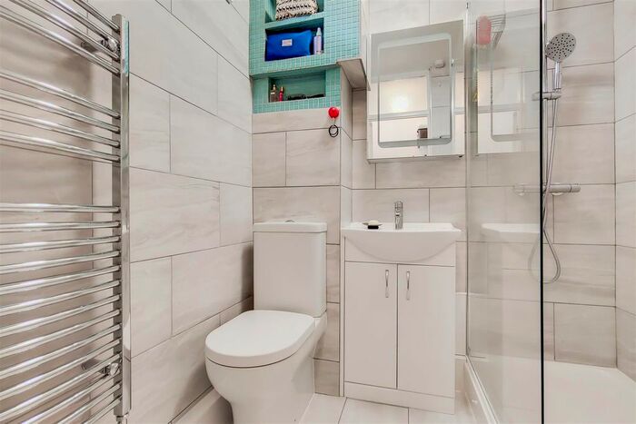 Studio For Sale In Teversham Lane, London, SW8