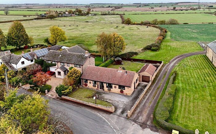 3 Bedroom Detached Bungalow For Sale In Hamerton Road, Buckworth, Huntingdon, PE28