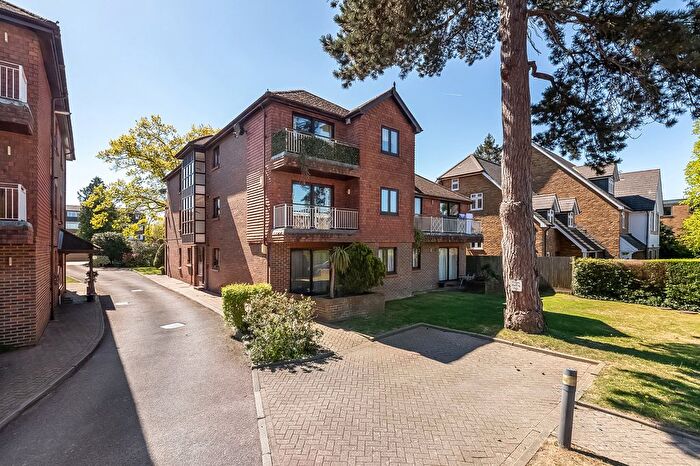 1 Bedroom Flat For Sale In Fitzhardinge House, Beckenham, Beckenham, BR3