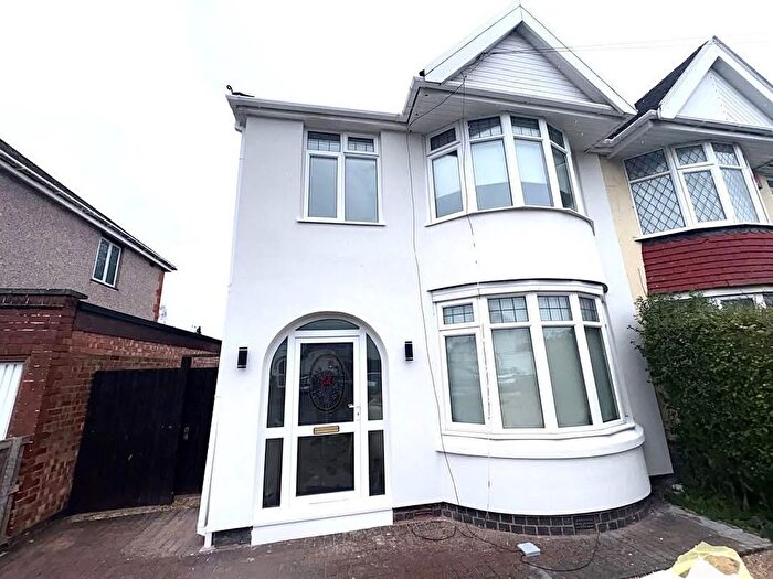 3 Bedroom Semi Detached House To Rent In Mary Herbert Street, Cheylesmore, Coventry, CV3
