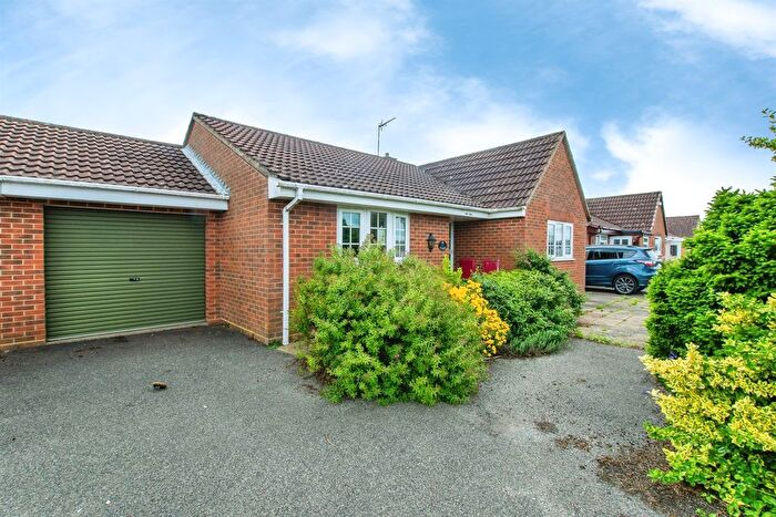 3 Bedroom Detached Bungalow For Sale In Falklands Road, Sutton Bridge, Spalding, PE12