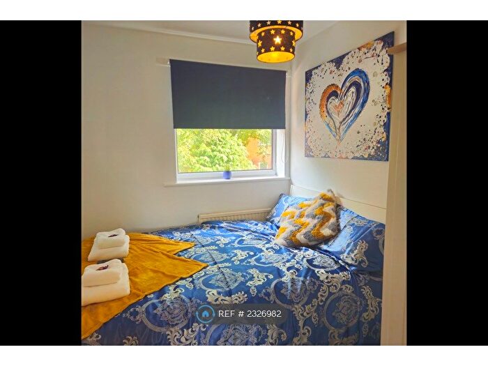 3 Bedroom Semi-Detached House To Rent In Conder Road, Ashton-On-Ribble, Preston, PR2