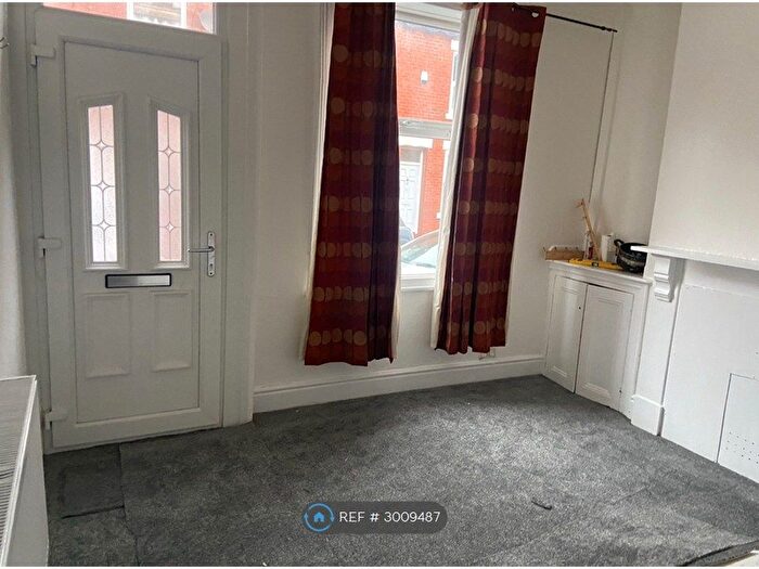 2 Bedroom Terraced House To Rent In Macfarren St, Manchester, M12