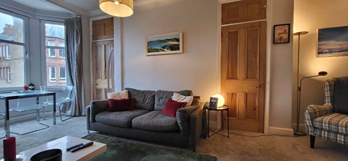 2 Bedroom Flat To Rent In Springvalley Terrace, Morningside, Edinburgh, EH10