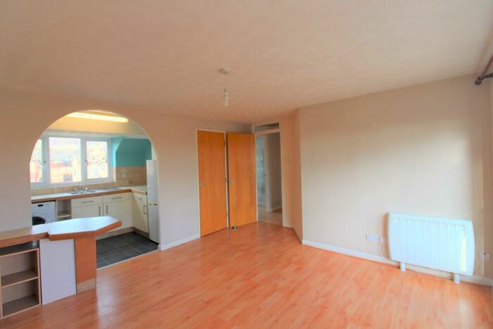 1 Bedroom Flat To Rent In Longworth Close, Banbury, OX16