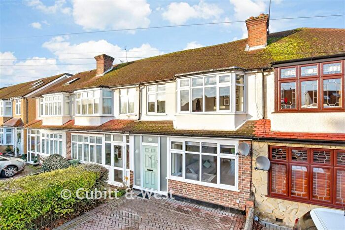 3 Bedroom Terraced House For Sale In Brocks Drive, Sutton, Surrey, SM3