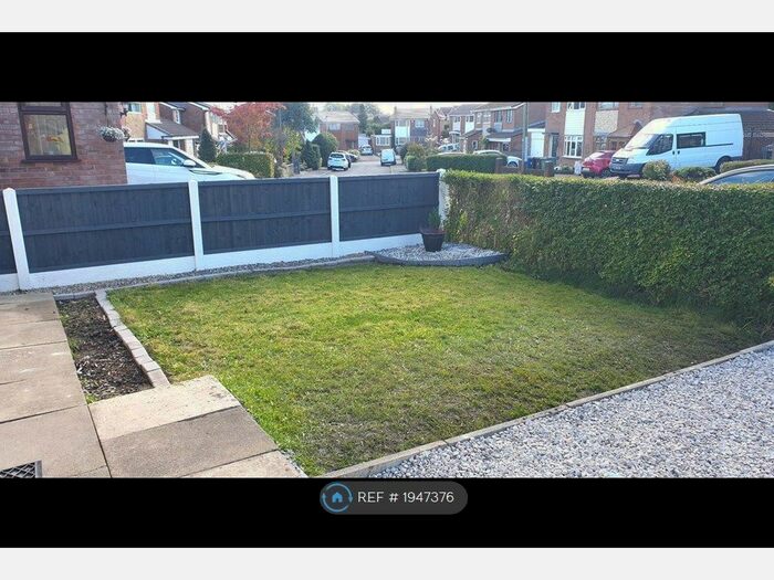 3 Bedroom Semi-Detached House To Rent In Cheviot Close, Ramsbottom, Bury, BL0