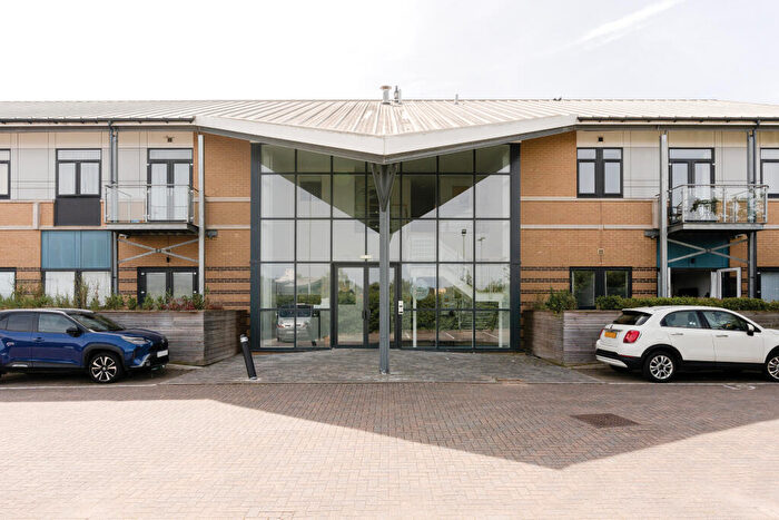 1 Bedroom Flat For Sale In Serbert Close, Portishead, BS20