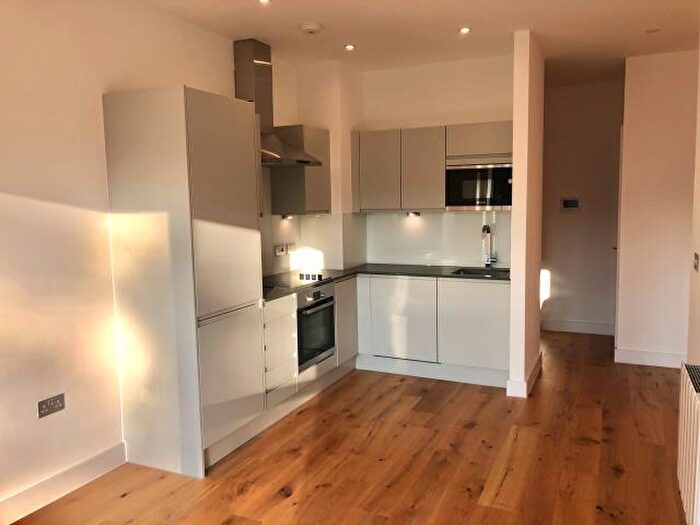 Studio To Rent In Hill View Apartments, Henley-on-Thames, RG9