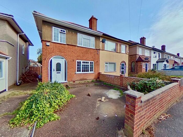 3 Bedroom Semi-Detached House To Rent In Lansbury Drive, Hayes, UB4