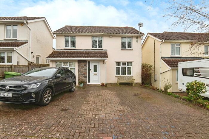5 Bedroom Detached House For Sale In Wrefords Close, Exeter, EX4