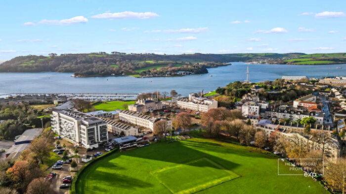 2 Bedroom Apartment For Sale In Discovery Road, Mount Wise, Plymouth, Devon, PL1