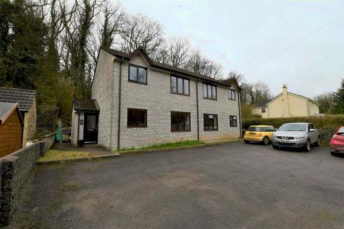 1 Bedroom Flat For Sale In Binegar Lane, Gurney Slade, BA3