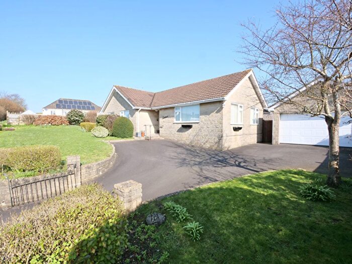 3 Bedroom Detached Bungalow For Sale In Bishops Lane, Bradford Abbas, DT9