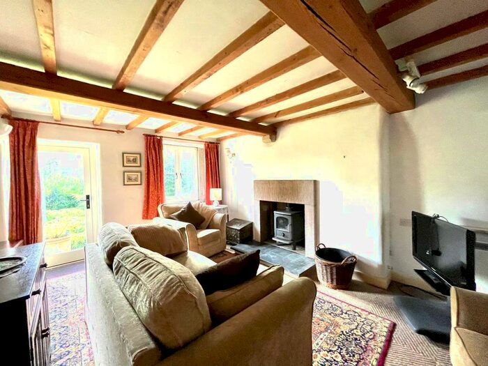 2 Bedroom Cottage For Sale In High Peak Junction, Whatstandwell, Matlock, DE4
