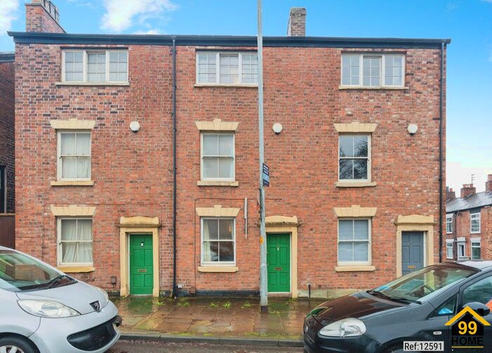 4 Bedroom Terraced House To Rent In Buxton Road, Macclesfield, Cheshire, SK10