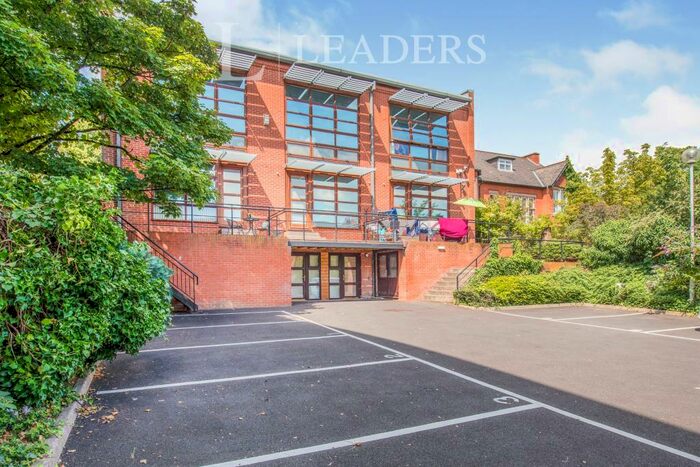 2 Bedroom Apartment To Rent In Pelham Cresent, Nottingham, NG5